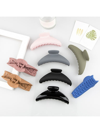 Beau - Minimalist Solid Color Half Circle Claw Clip