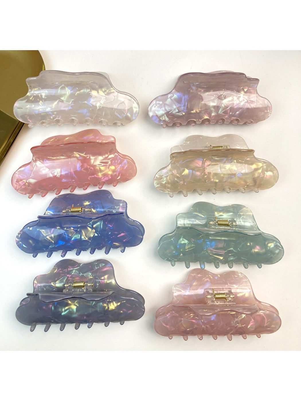 Beau - Cloud-Shaped Shark Clip