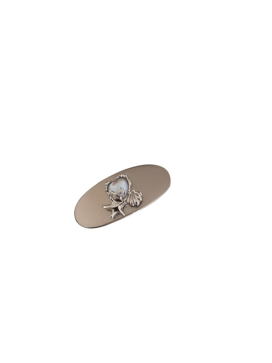 Beau - Oval Alloy Starfish Detail Side Hair Clip