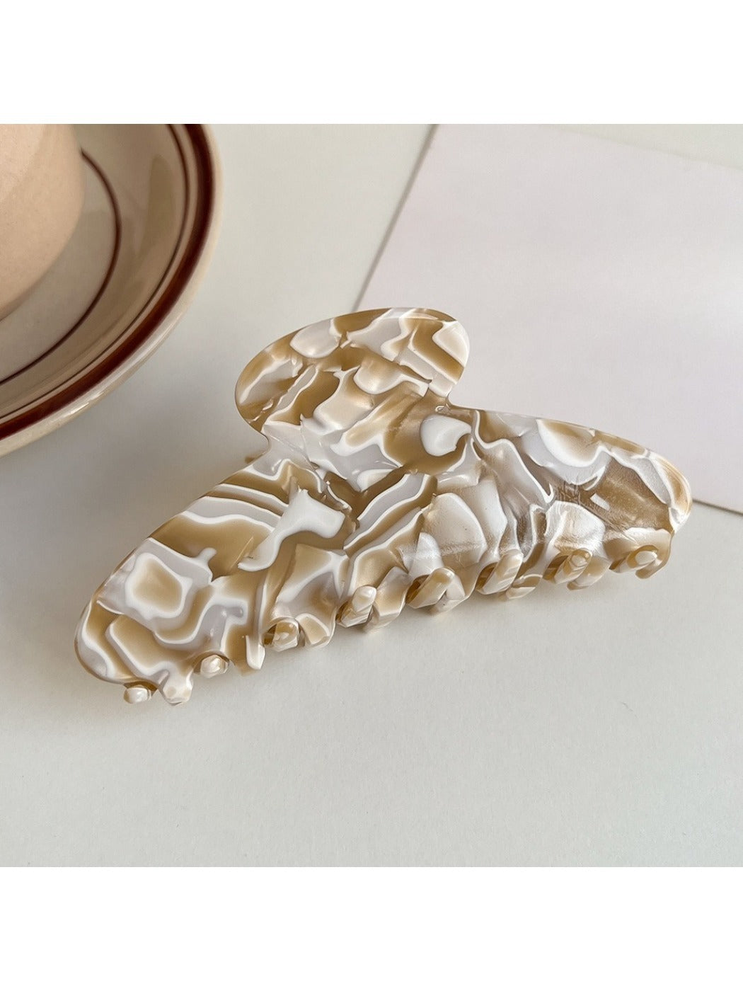 Beau - Dark Textured Hair Claw Clip
