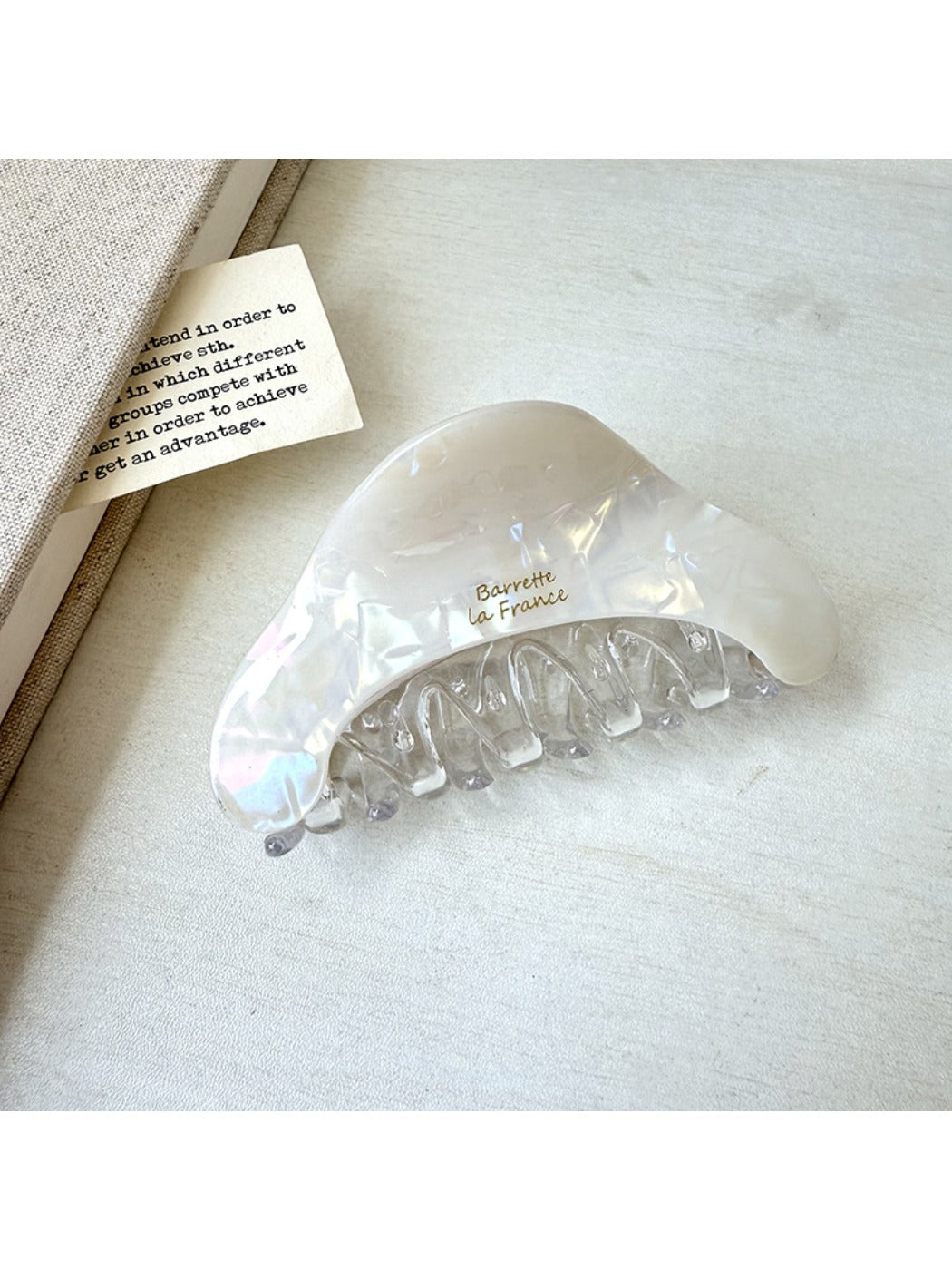Beau - Chic Semi Circular Hair Claw Clip