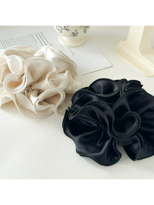 Gifty - Lace Trim Satin Scrunchie Hair Tie
