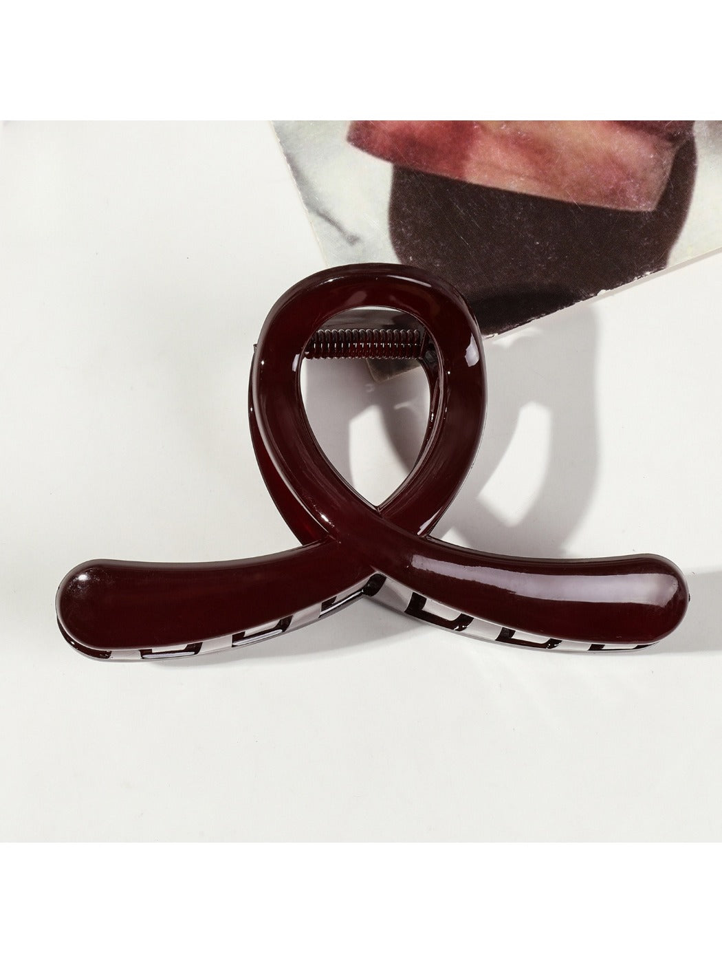 Beau - Elegant Cross Design Hair Claw Clip