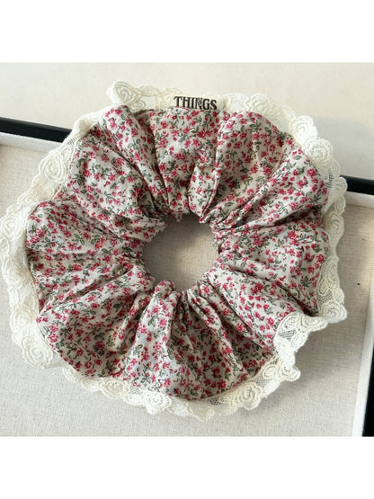 Gifty - Lace Floral Hair Scrunchie