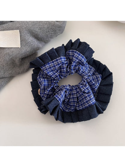 Gifty - Blue Plaid Scrunchie Hair Tie