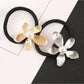 Gifty - Adorable Flower-Shaped Hair Tie