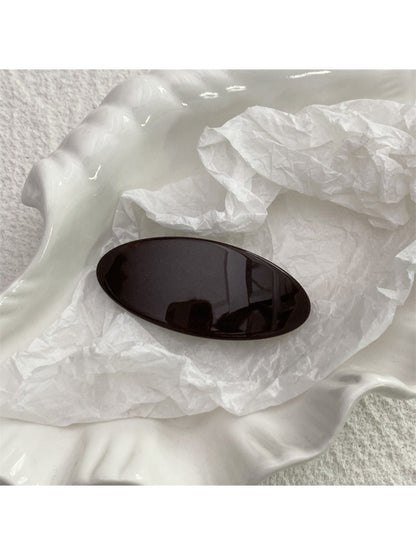 Beau - Minimalist Oval Hair Clip