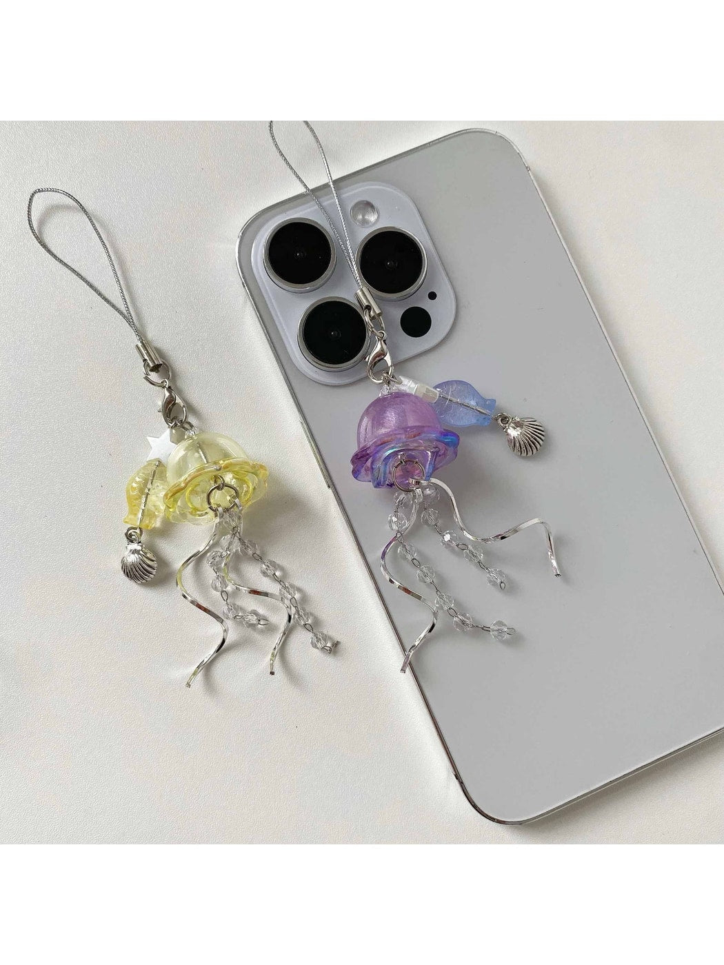 Keypus - Clear Look Jellyfish Alloy Plastic Keychain