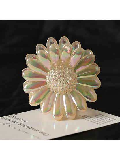 Beau - Flower Shaped Decorative Plastic Alloy Claw Clip
