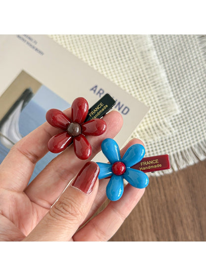 Beau - Glossy Acrylic Flower Side Barrette
