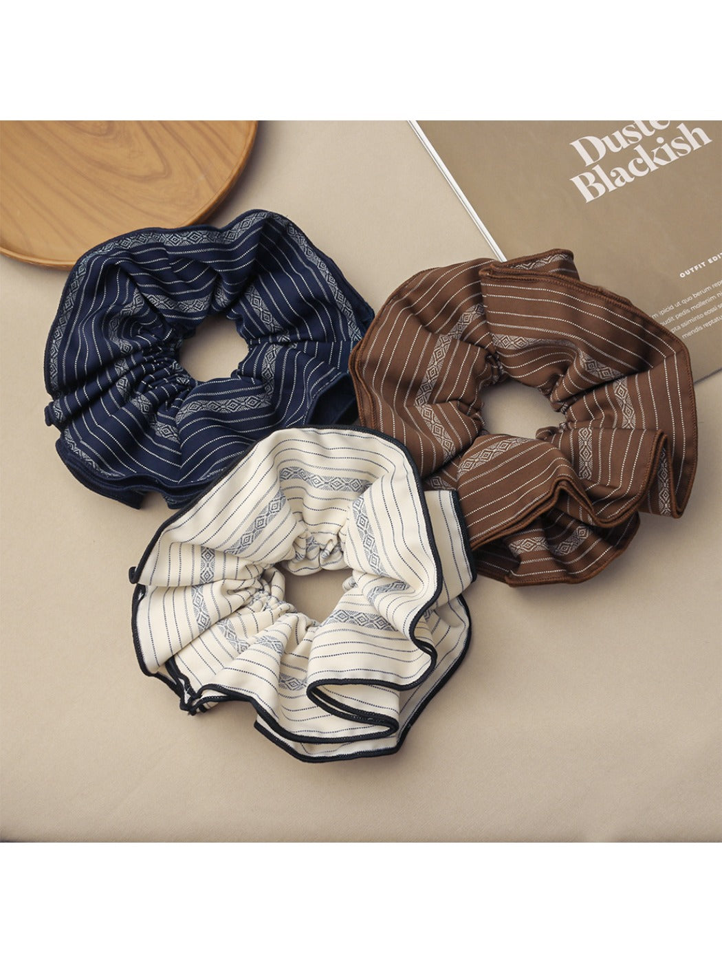 Gifty - Elegant Double Layer Striped Hair Accessory