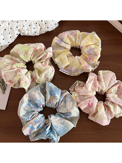 Gifty - Romantic Floral Spiral-Shaped Hair Tie