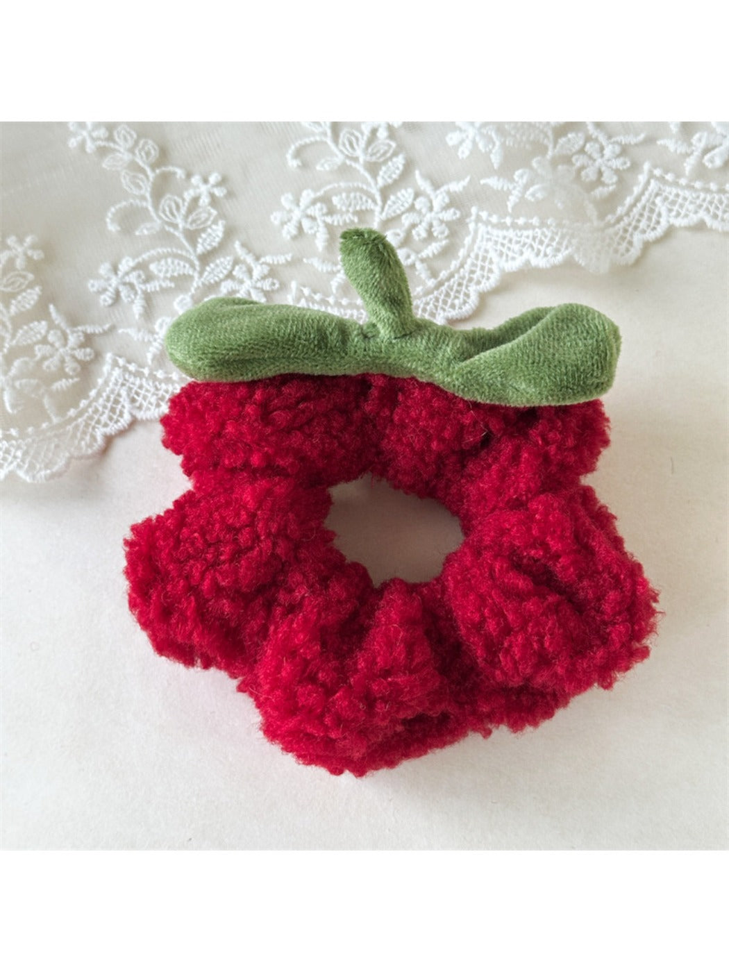 Gifty - Plush Flower Hair Tie