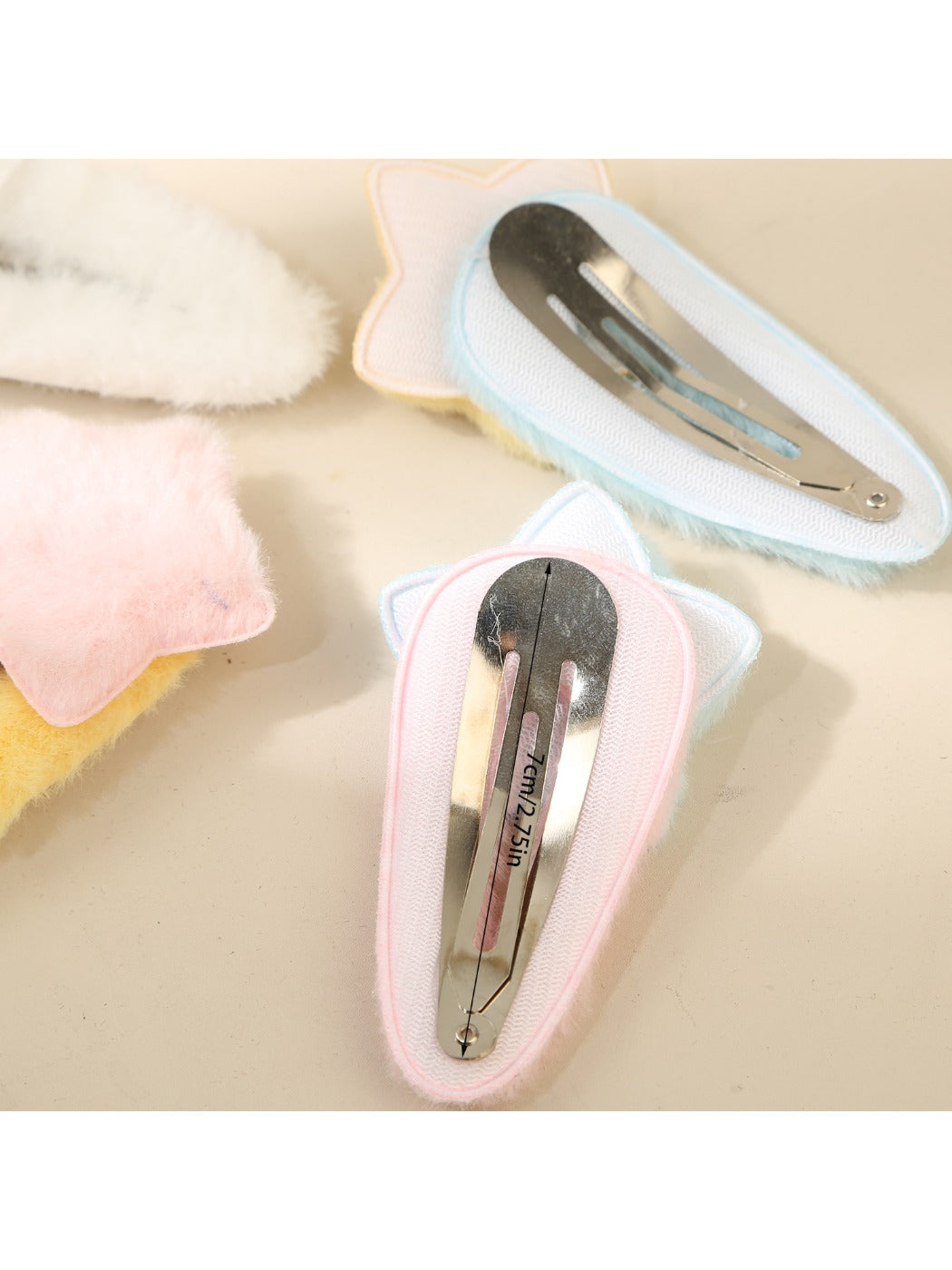 Beau star hair clip displayed on white background, showing clip mechanism