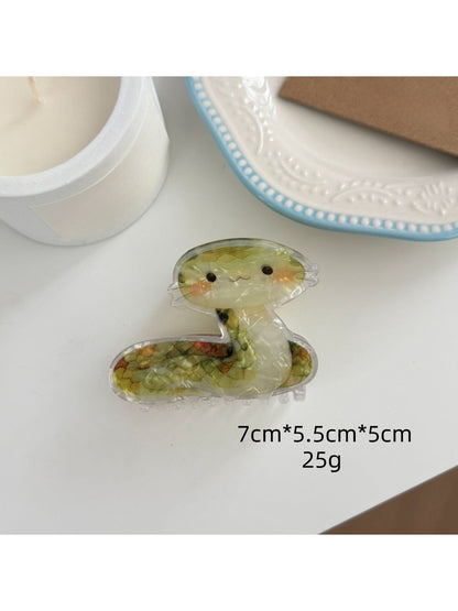 Beau - Cartoon Style Animal Shaped Shark Claw Clip