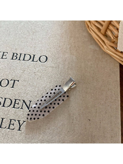 Beau - Polka Dot Duckbill Hair Clip