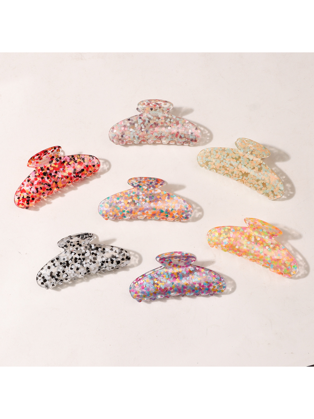 Beau - Heart Textured Half Round Claw Clip