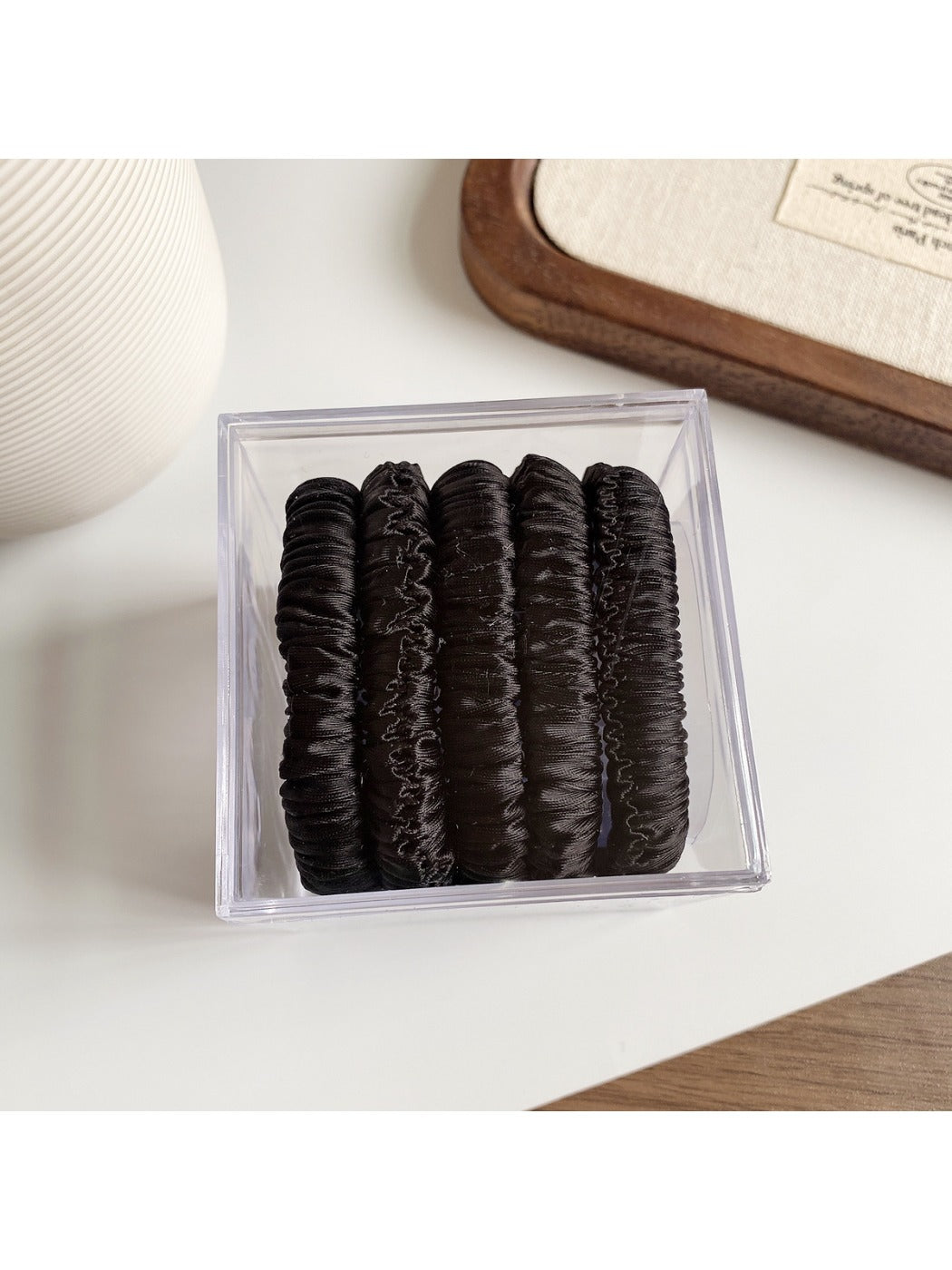 Gifty - Minimalist Satin Sausage-Shaped Hair Tie
