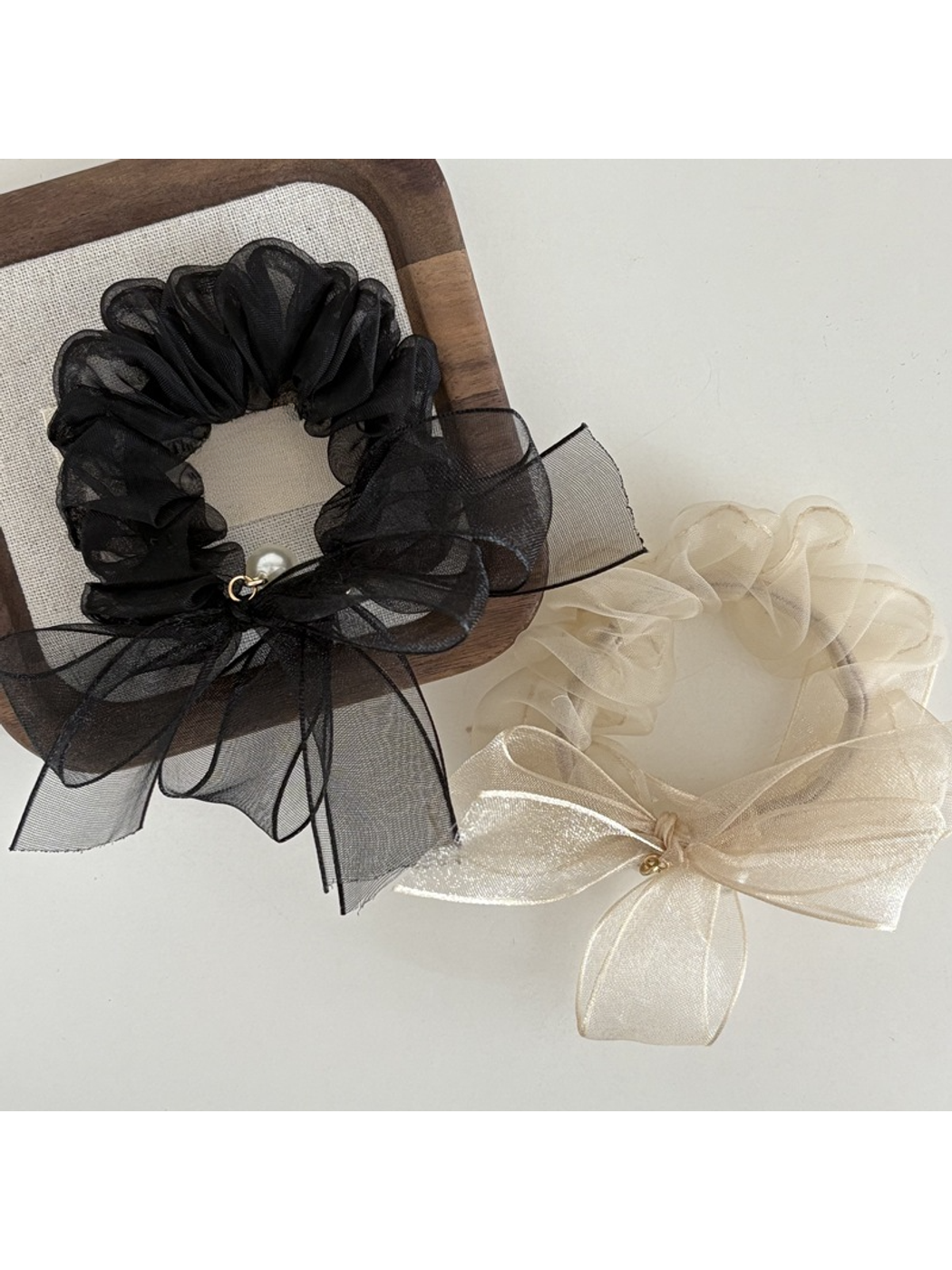 Gifty - Polyester Bow Detail Simple Hair Tie