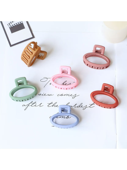 Beau - Minimalist Oval Shaped Openwork Claw Clip