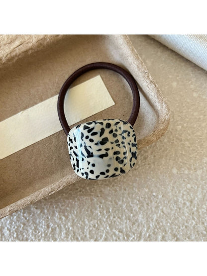 Gifty - Retro Geometric Cube Hair Tie