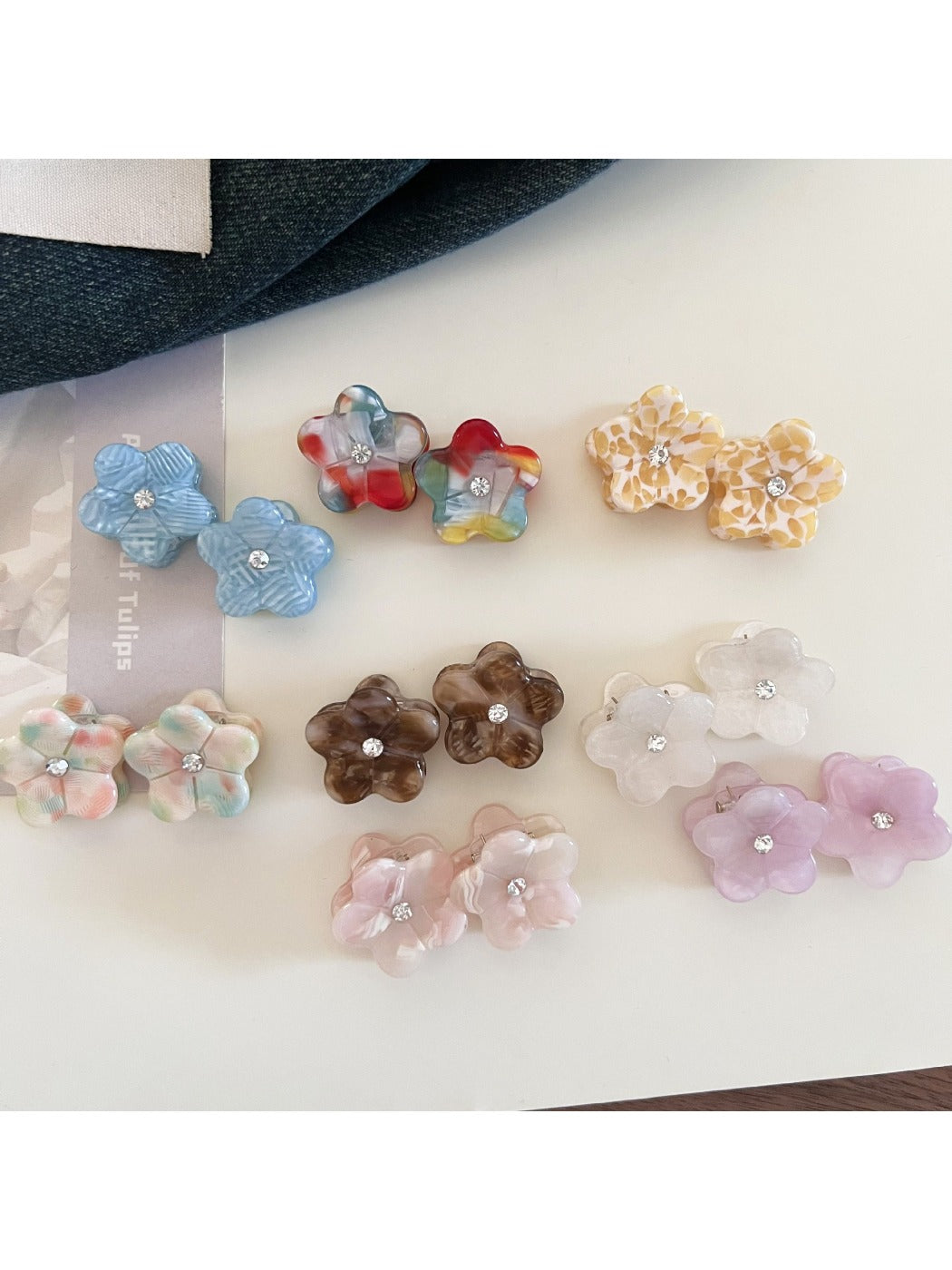 Beau - Mini Flower Shaped Hair Claw Clip