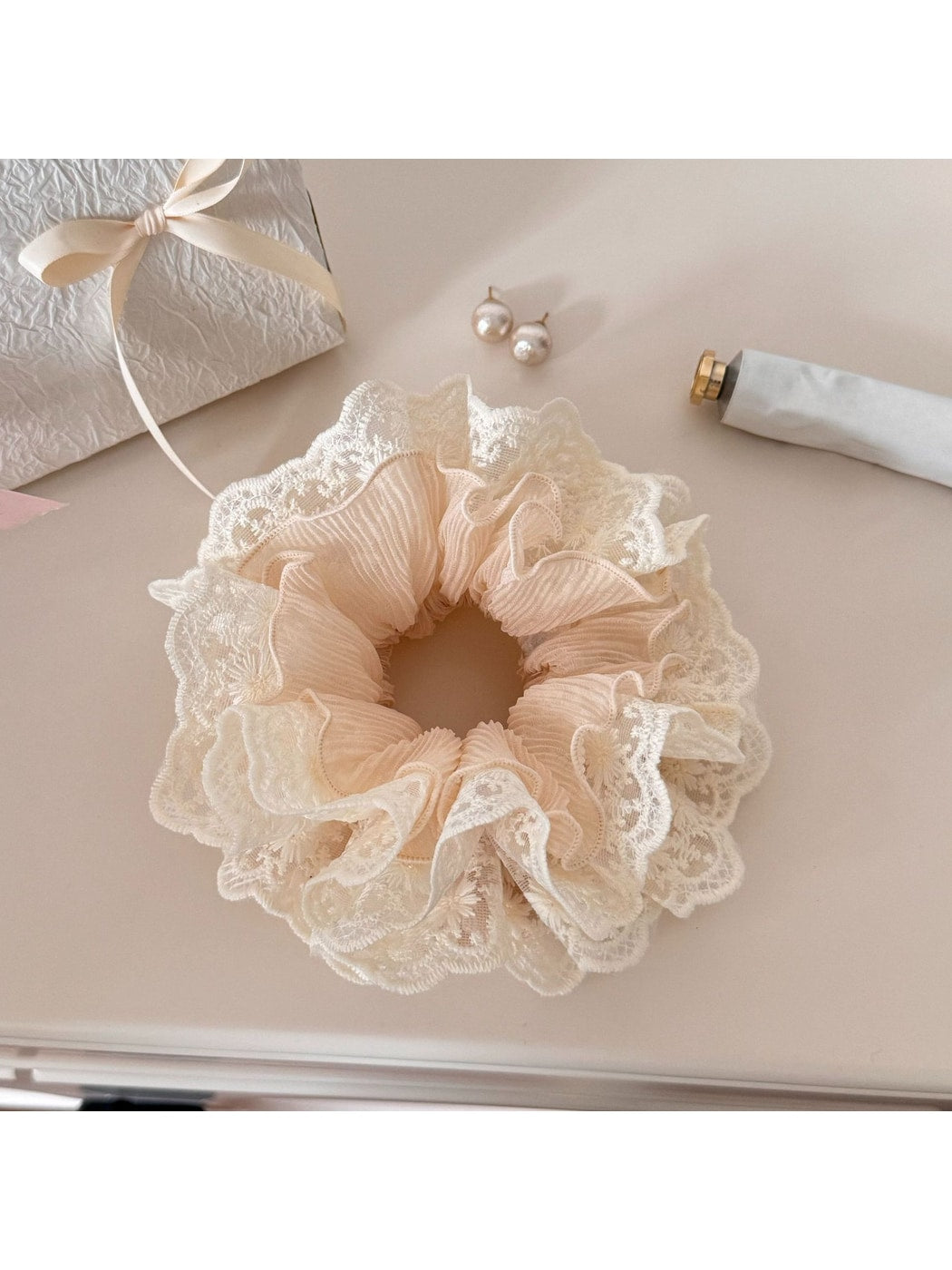 Gifty - Double Layer Lace Ruffle Polyester Scrunchie