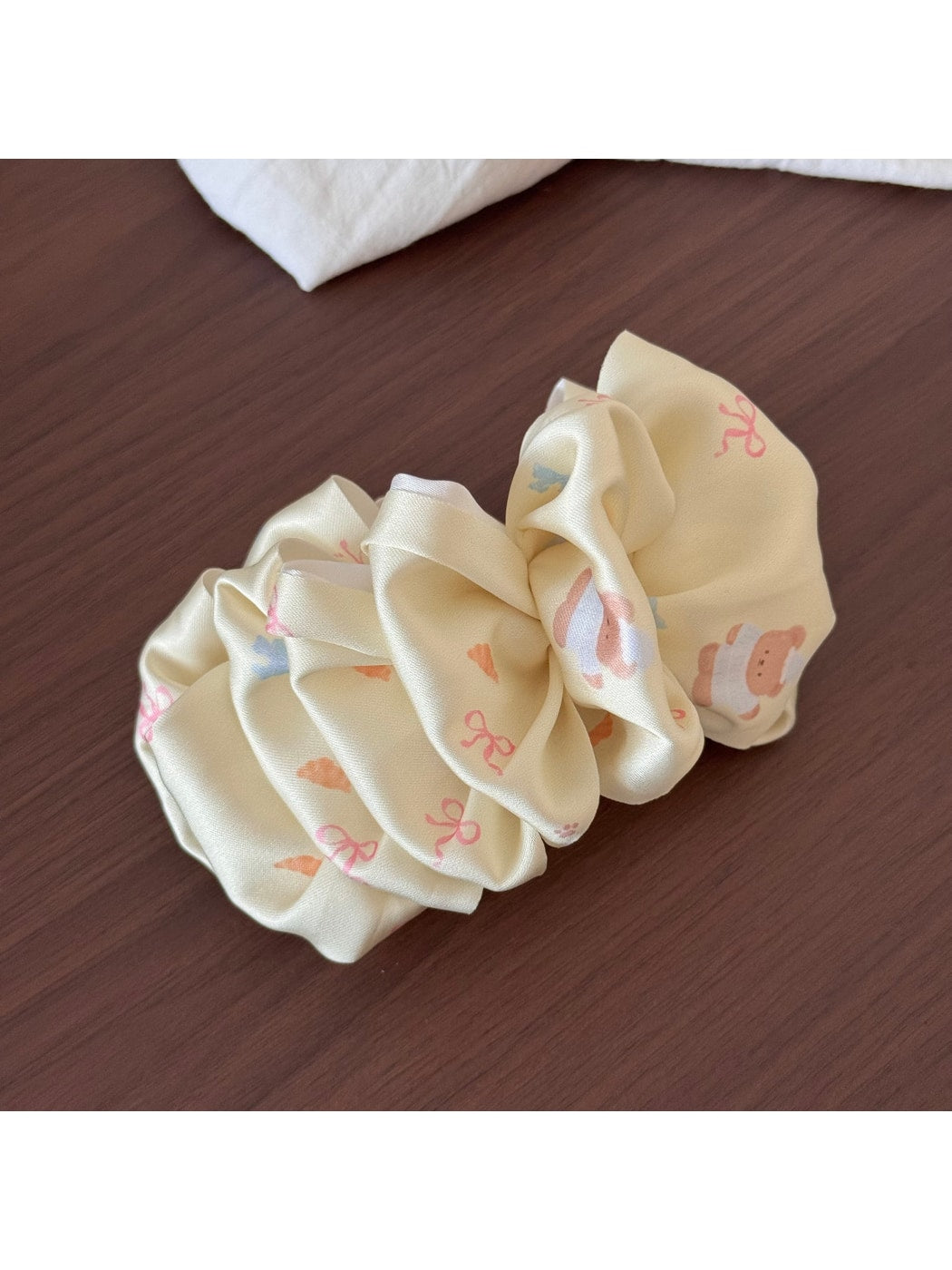 Beau - Bear Print Layered Bow Banana Clip