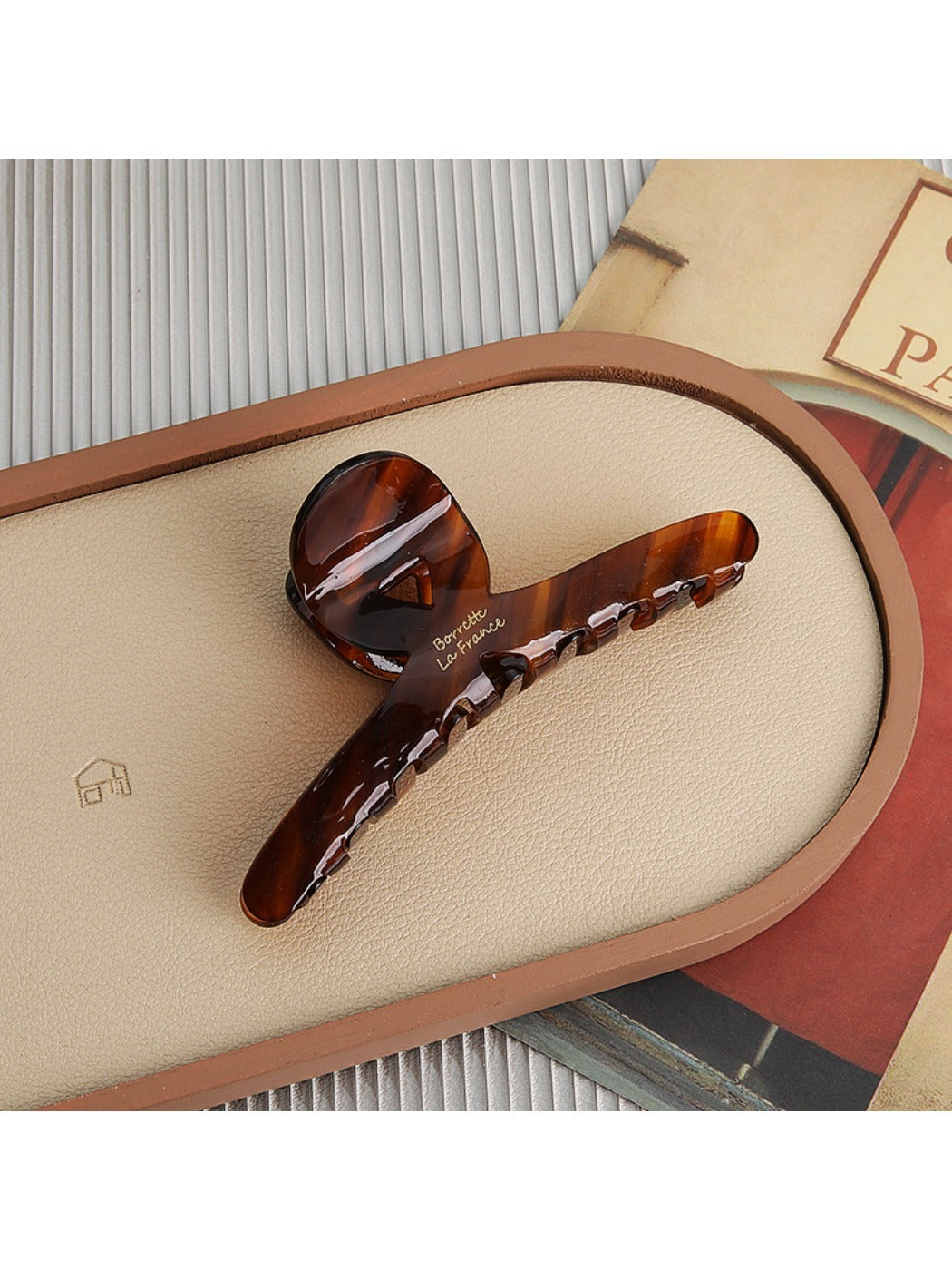 Beau - Elegant Large Hair Claw Clip