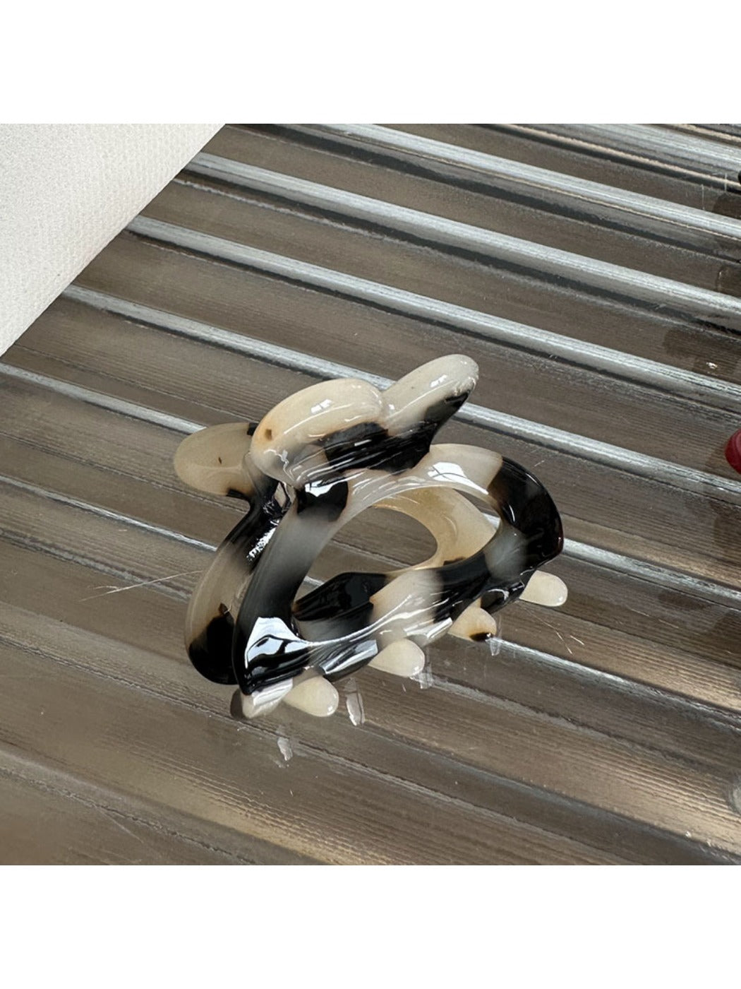 Beau - Mini Hollow Out Butterfly Claw Clip