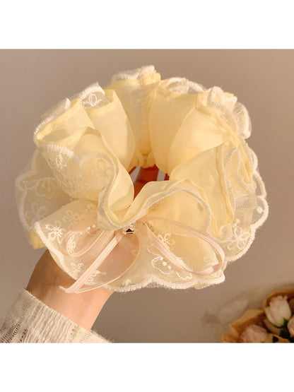 Gifty double layer tulle scrunchie in pastel color displayed flat