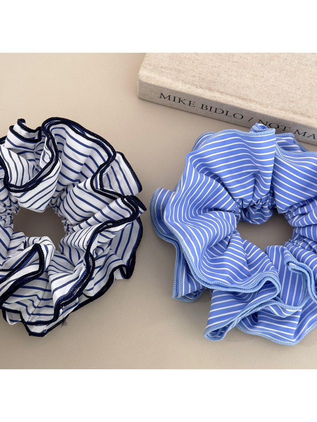 Gifty - Fashionable Fabric Striped Scrunchie