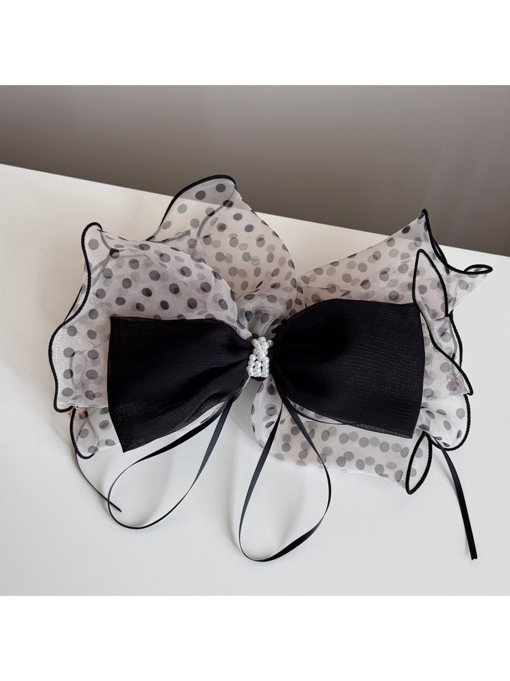Gifty - Polka Dot Ruffle Edge Polyester Scrunchie