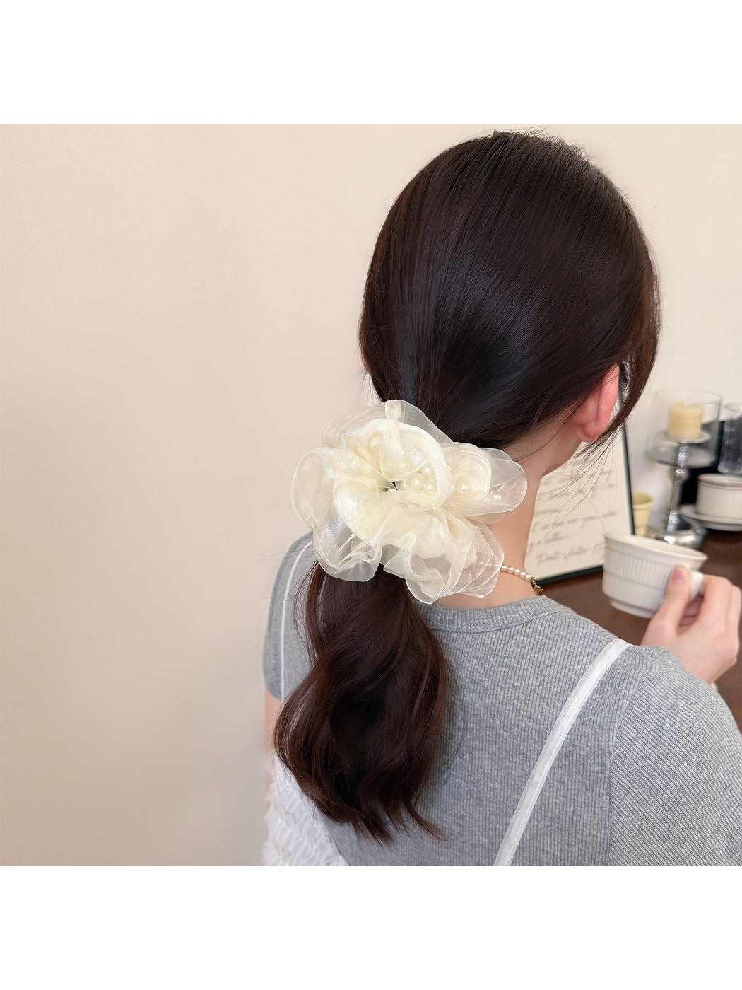 Gifty - Puffy Pleated Mesh Scrunchie