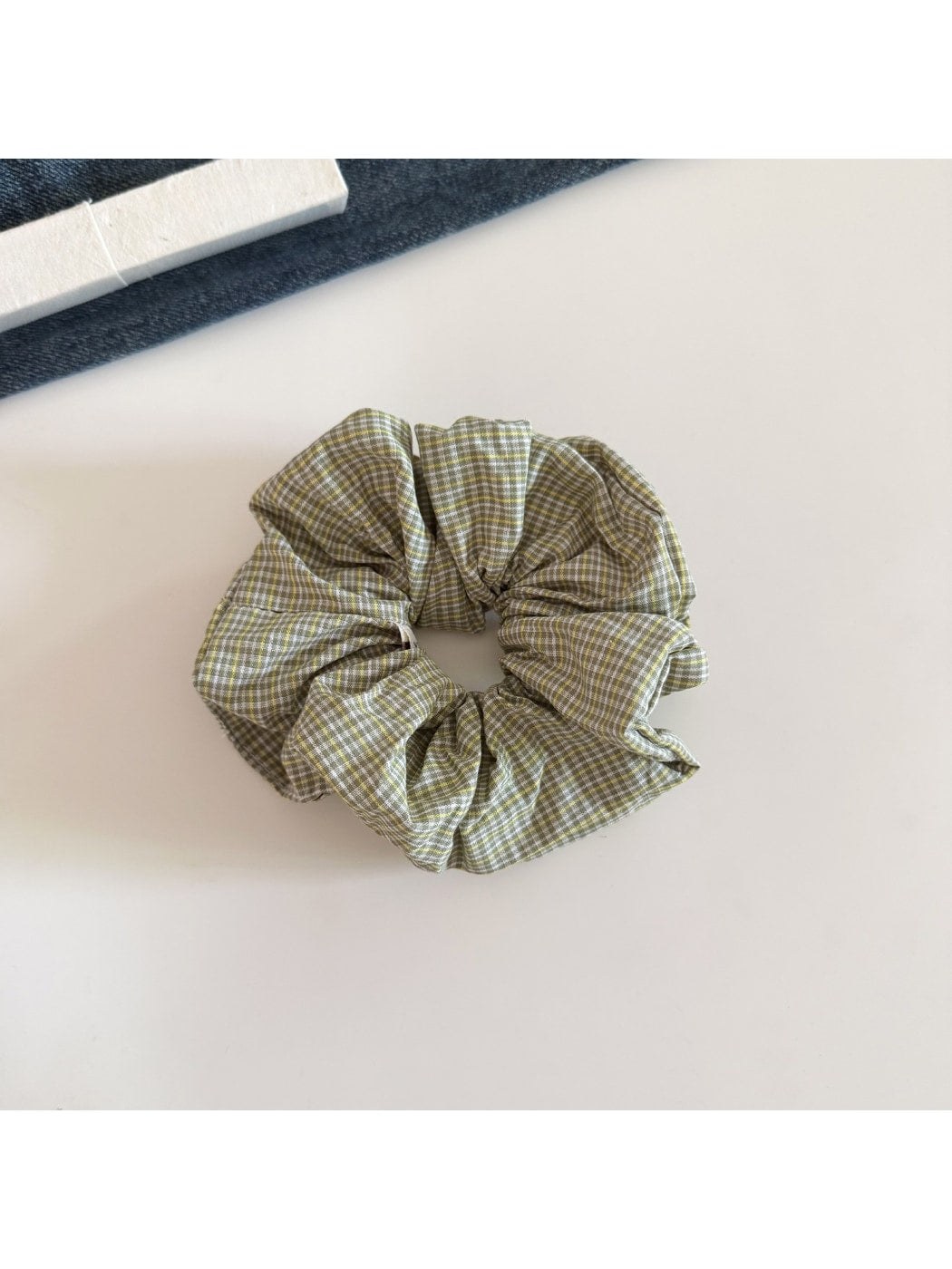 Gifty - Plaid Polyester Fabric Scrunchie