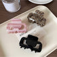 Beau - Vintage Openwork Small Square Hair Claw Clip