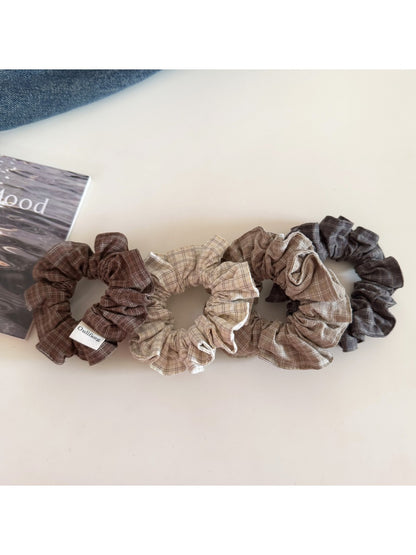 Gifty - Simple Checkered Fabric Scrunchie