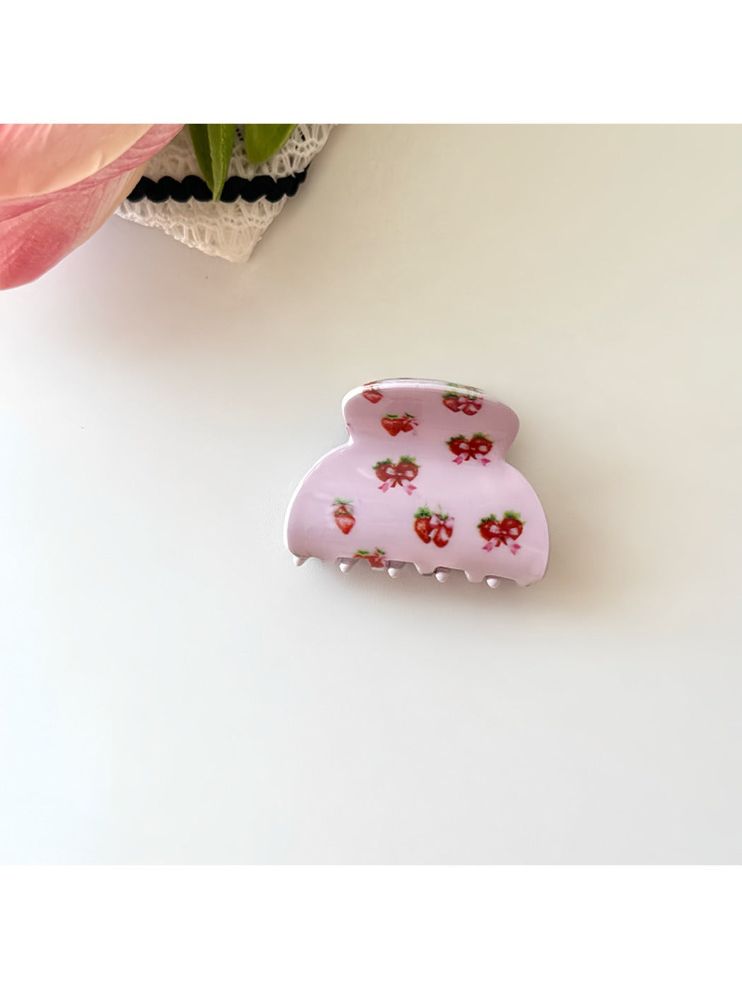 Beau - Sweet Floral Claw Clip