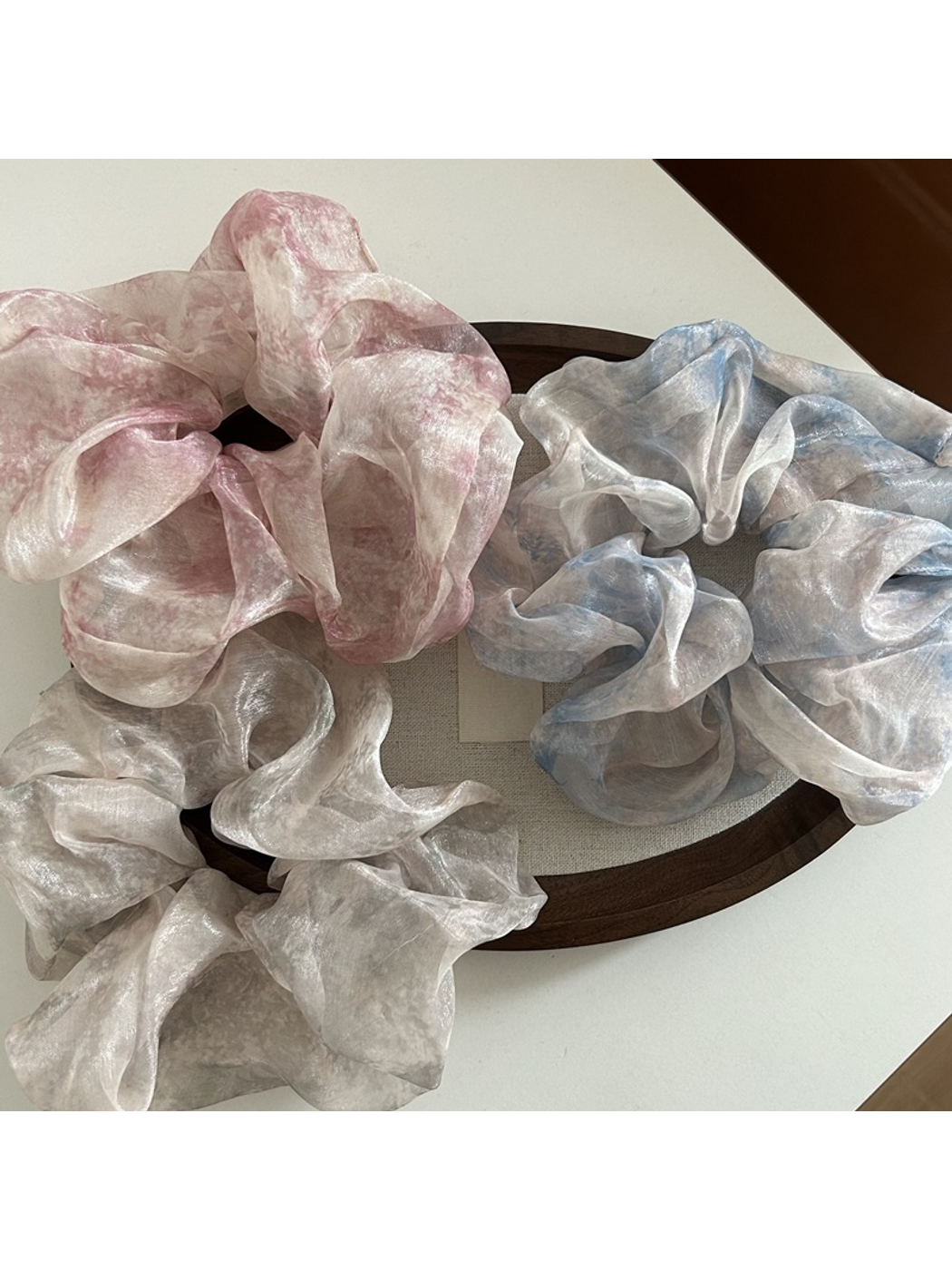 Gifty - Elegant Large Mesh Style Hair Scrunchie