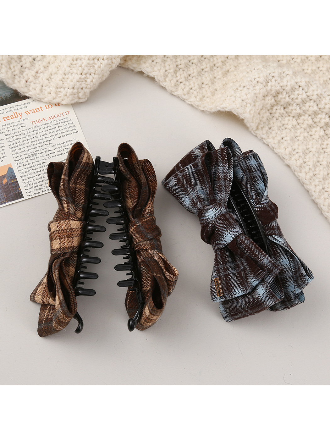 Beau - Vintage Bow Plaid Large Claw Clip