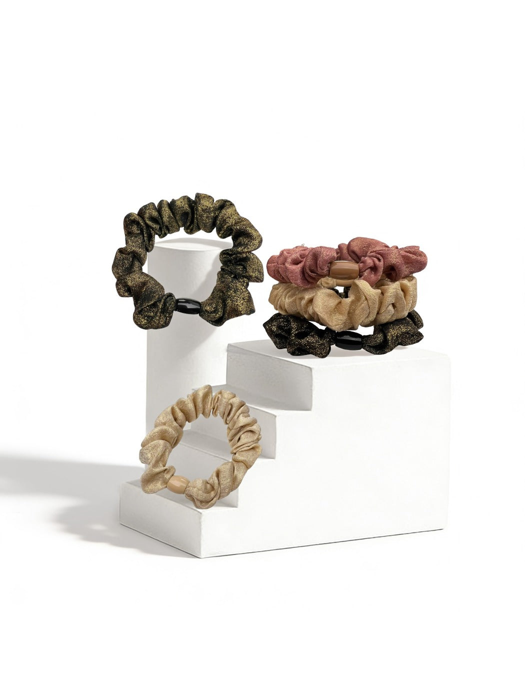Gifty - Beautiful Elegant Chic Scrunchie