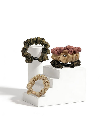 Gifty - Beautiful Elegant Chic Scrunchie