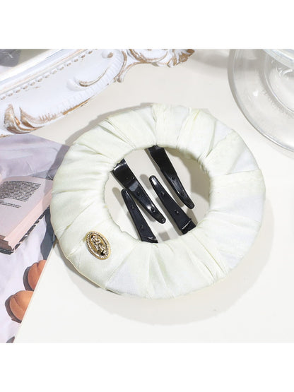 Beau - Minimalist Flat Round Polyester Claw Clip