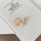 Beau - Sweet Bow Accent Plastic Alloy Hair Clip
