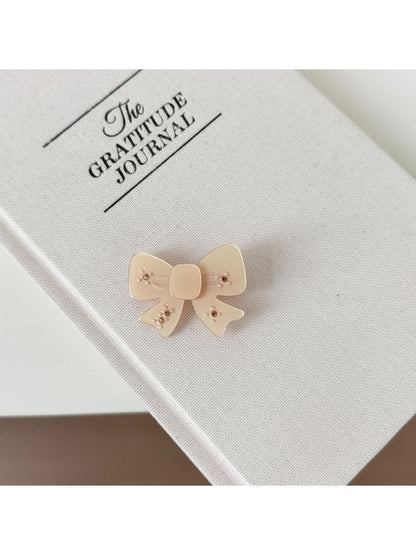 Beau - Sweet Bow Accent Plastic Alloy Hair Clip