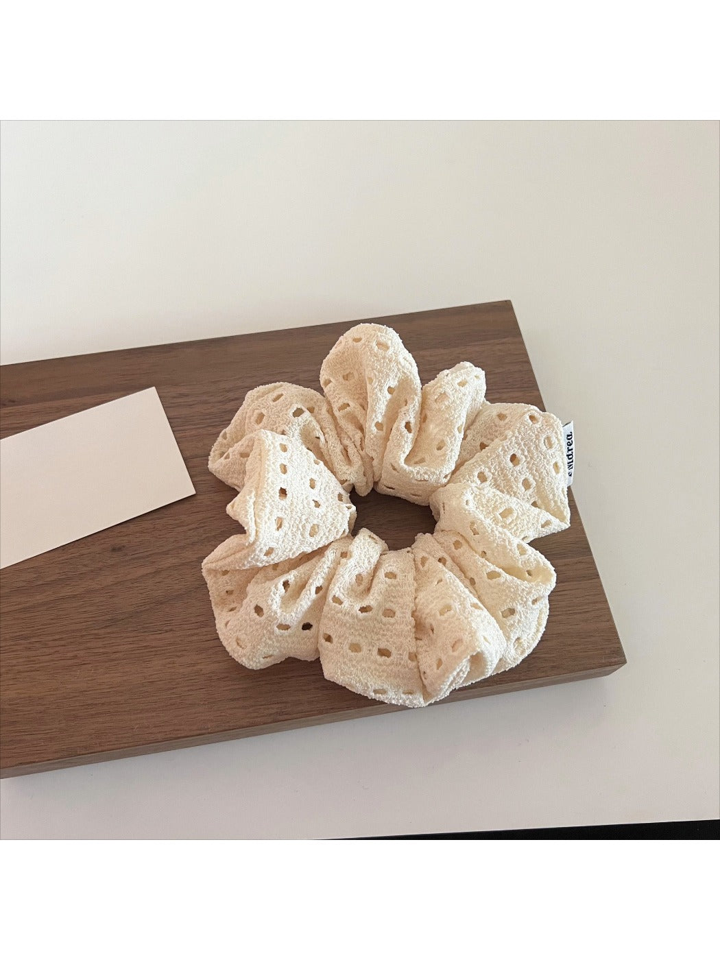 Gifty - Sweet Hollow Lace Scrunchie