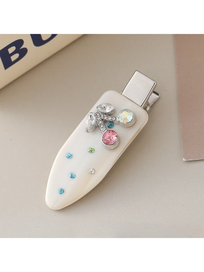 Beau - Cute Oval Hair Clip
