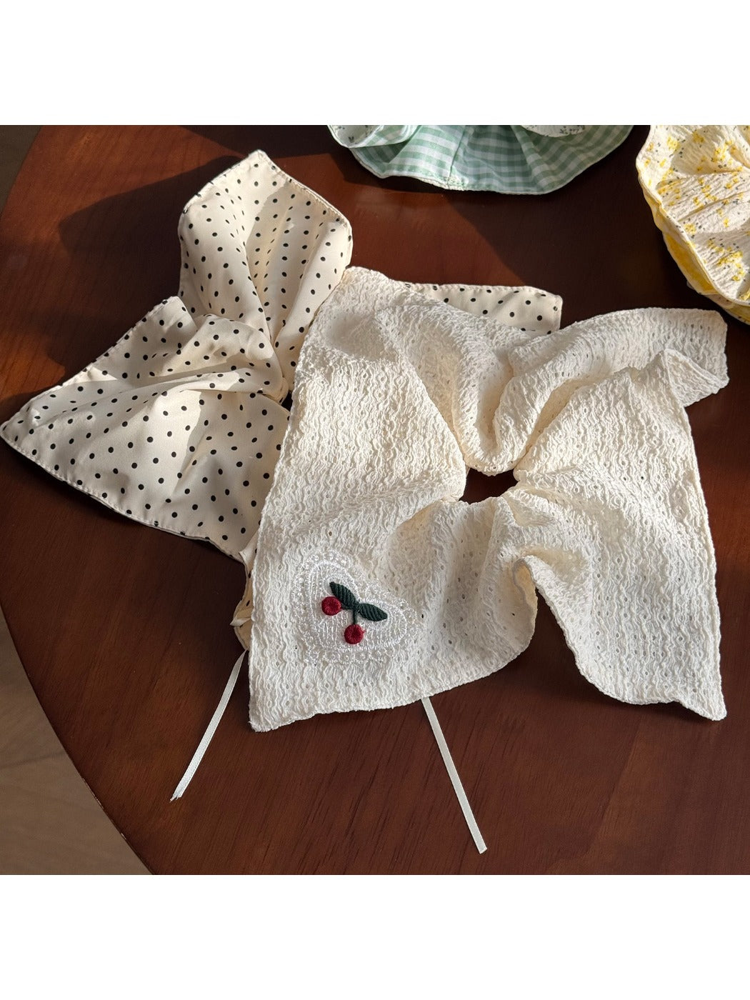 Gifty - Country Style Scrunchie Hair Tie Simple