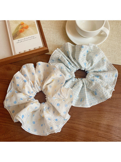 Gifty - Fresh Aesthetic Spring Scrunchie