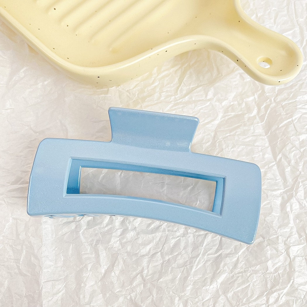 Beau - Geometric Plastic Line Detail Claw Hair Clip